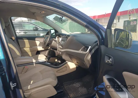 2013 Dodge Journey Sxt from USA, damaged, VIN 3C4PDCBG4DT506485